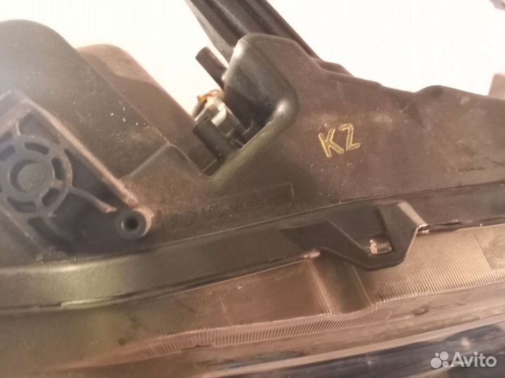 Фара правая Nissan x trail t32 led