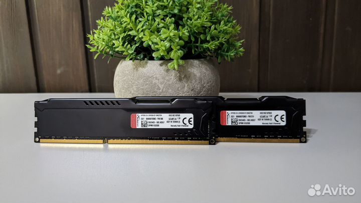 DDR3 16 Гб Kingston Fury / Оперативная память