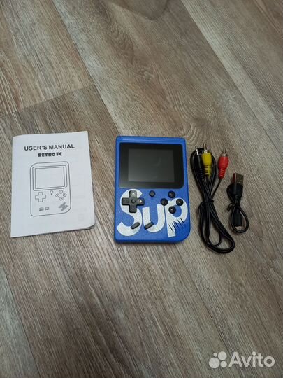 Игровая портативная консоль