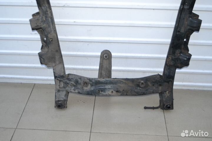 Балка (подрамник) передняя Nissan Almera G15