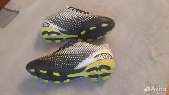 Футбольные бутсы 38 размер