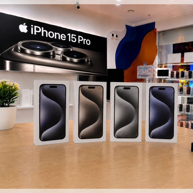 iPhone 15 Pro, 128 ГБ, SIM + eSIM