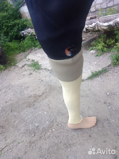 Протез правой ноги