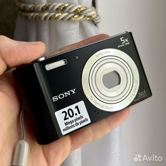 Компактный фотоаппарат Sony cyber shot