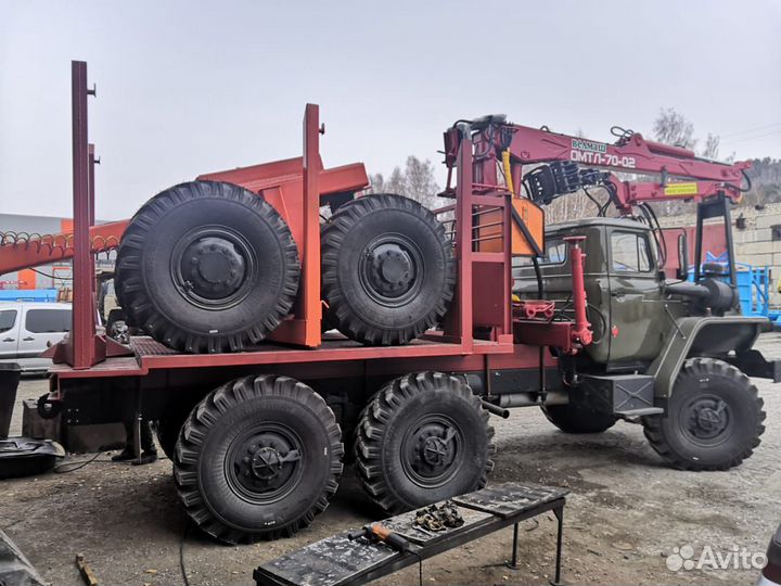 Урал 4320 с КМУ, 2001