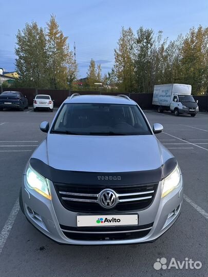 Volkswagen Tiguan 2.0 AT, 2010, 149 000 км
