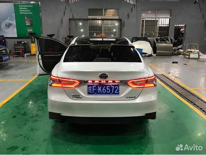 Toyota Camry 70 LED Планка на заднюю дверь E3SH5