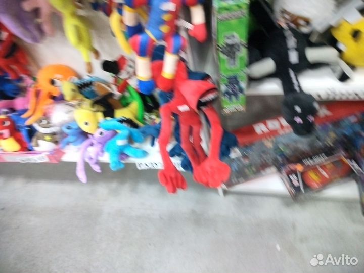 Игрушка Сиреноголовый монстр красный