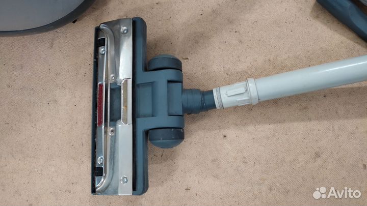 Моющий пылесос zelmer