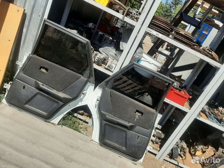 Зад. Дверь Ауди80 В3