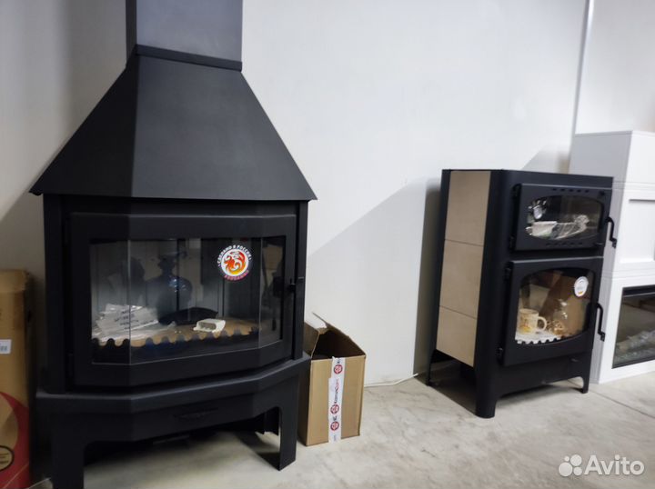 Печь камин на дровах