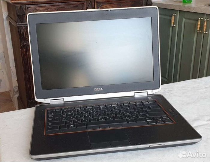 Быстрый, небольшой ноутбук dell Core i5