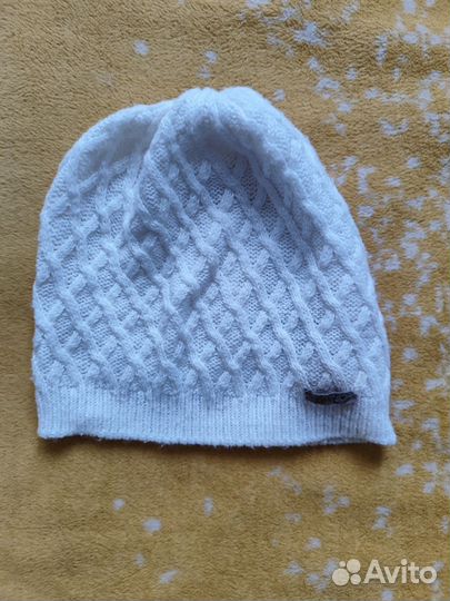 3 шт. Шапки на осень - весну, на 3-4 года