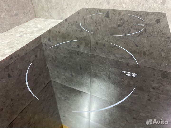 Индукционная варочная панель Avex i-M 3020 B