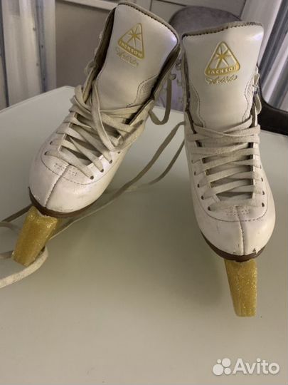 Профессиональные фигурные коньки