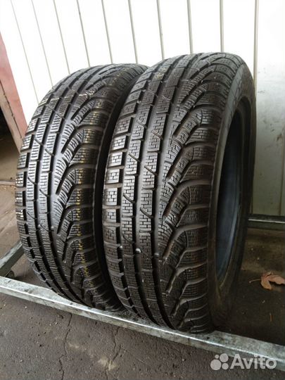 Pirelli Winter 210 SnowControl Serie II 215/60 R17