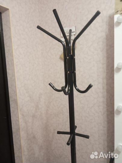 Вешалка напольная