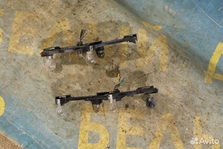 Цоколь плата заднего фонаря Peugeot 307