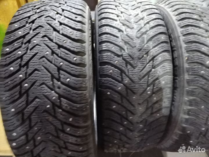 Nokian Tyres Hakkapeliitta 8 205/55 R16 94T