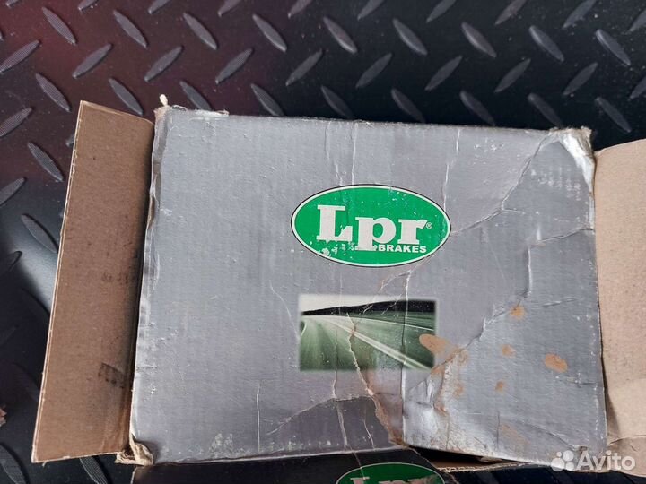 Тормозные колодки Volkswagen