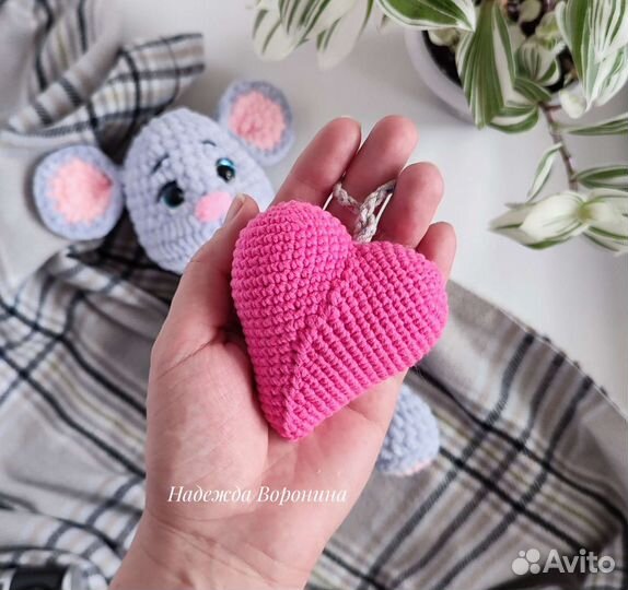 Вязаная игрушка Мышка