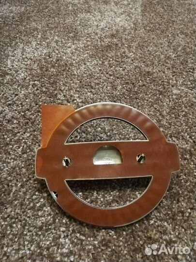 Эмблема nissan