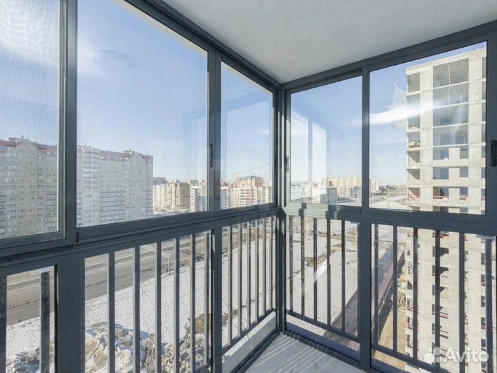 Пластиковая конструкция на балкон под заказ