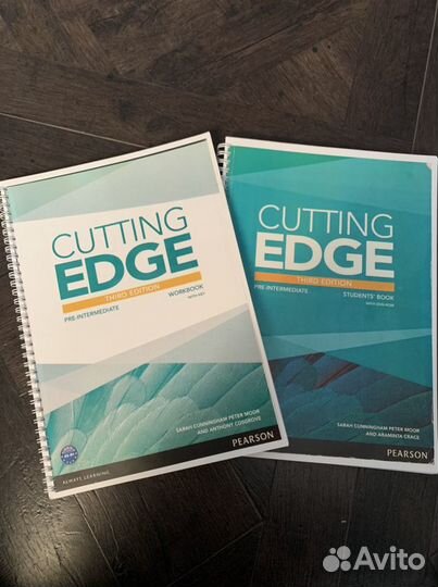 Рабочая тетрадь и учебник уровень pre-intermediate