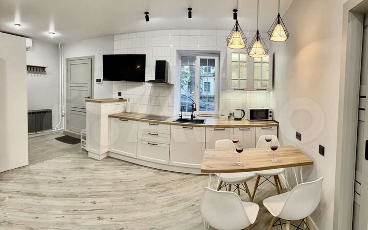 2-к. квартира, 50 м², 1/3 эт.