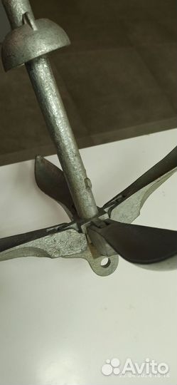 Якорь для катера или лодки