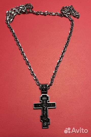 Цепи и крест