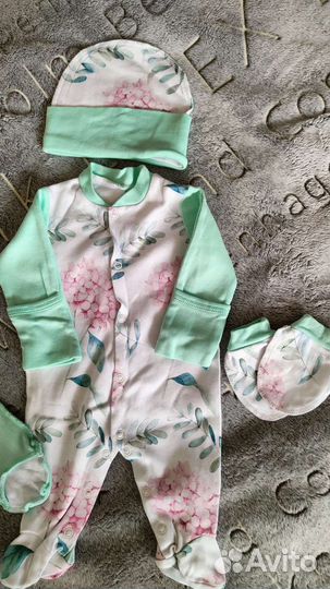 Комплект на выписку для девочки лето