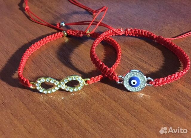 Браслеты из красной нити