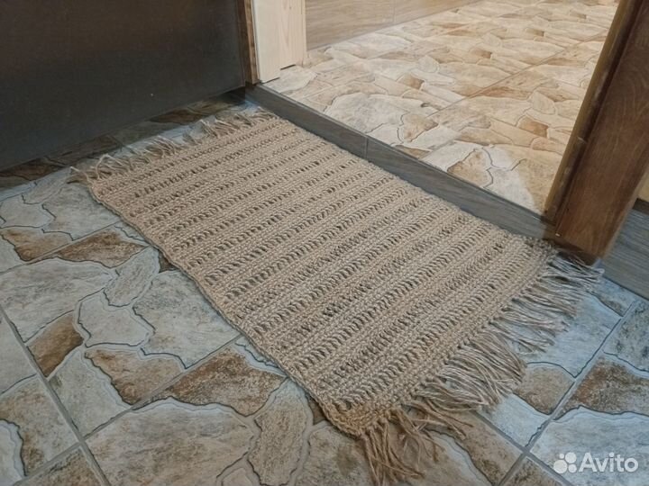 Коврик из джута