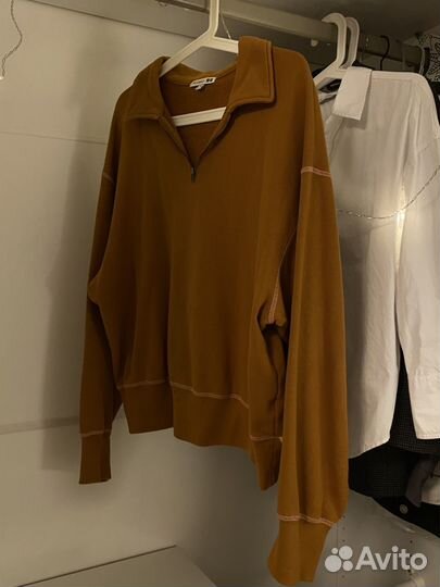 Свитшот uniqlo