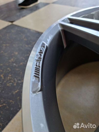 Диски R20 на Мерседес S-klass одноширокие