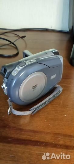 Видеокамера canon