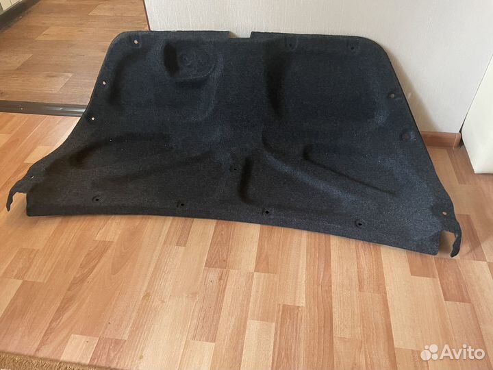 Обшивка крышки багажника Camry ACV30