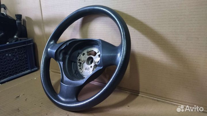 Руль Bmw e87, e81, e82