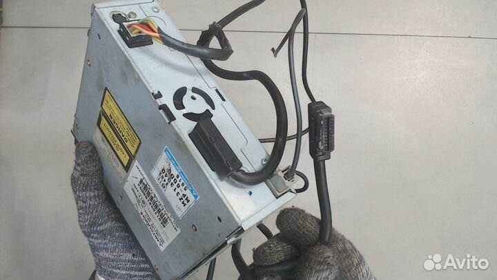 Проигрыватель, навигация Mitsubishi Pajero / Monte