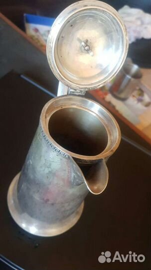 Антикварный кофейник