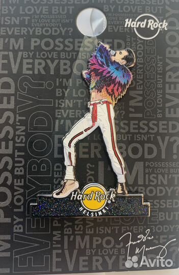 Значки hard rock cafe