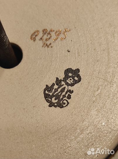 Старинная керосиновая лампа