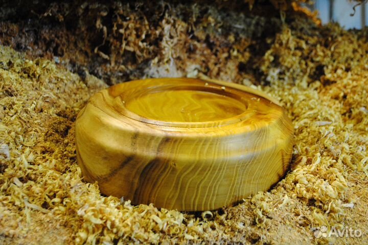 Глубокая деревянная тарелка. Шелковица 19см на 5,5