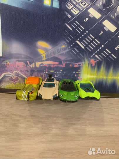 Hot wheels машинки