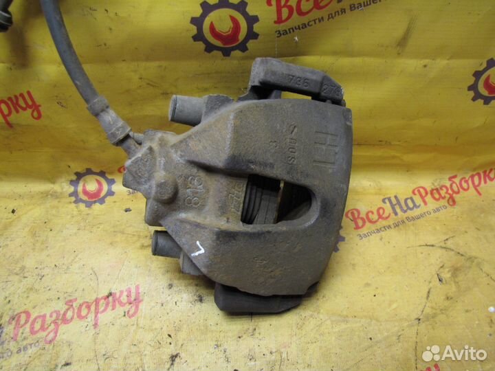 Суппорт передний L Ford Focus 2