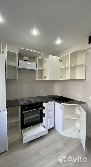 Кухонный гарнитур новый