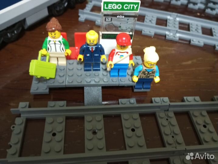 Lego city 60197 лего поезд