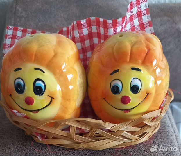 Солонка и перечница
