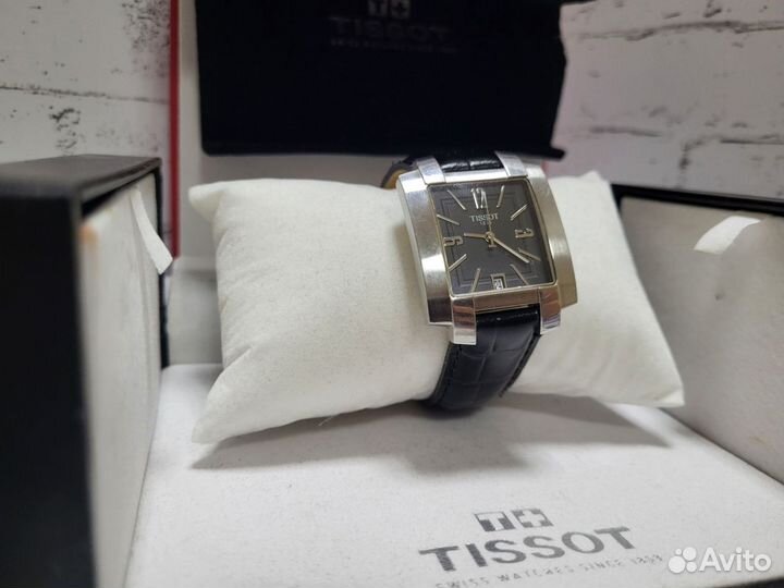 Мужские наручные часы tissot швейцария